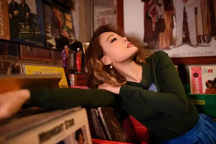 容祖儿湖南卫视跨年燃动开场与twins合唱容我sa娇感情真挚