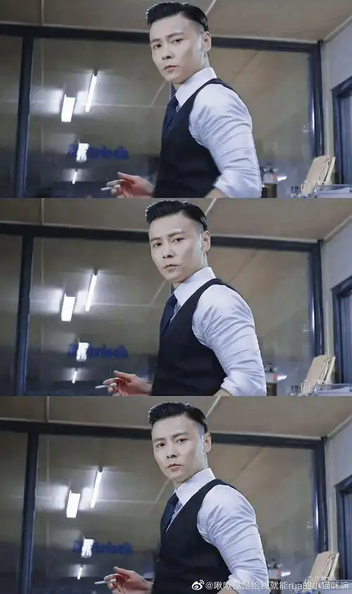 穿西装的张晋 蔡少芬拔刀吧