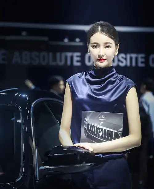 原创2019成都车展小姐姐大合集是真男人就坚持到最后一张