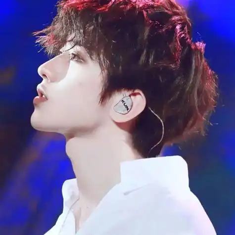 专属蔡徐坤粉丝的头像