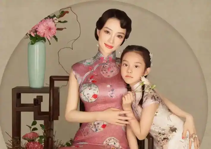 李小璐自曝黄体破裂被紧急送往医院