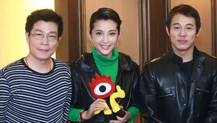 讨好大佬陪睡上位,"白莲花"李冰冰现形记_生活_工作_任泉