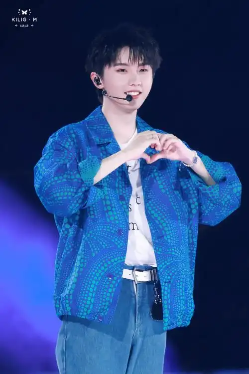 高清快乐满分99美貌满分99@时代少年团队长-马嘉祺#今日星拍放送