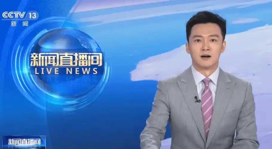 著名主持人张韬30岁进央视34岁上春晚是亲人眼里的暖男