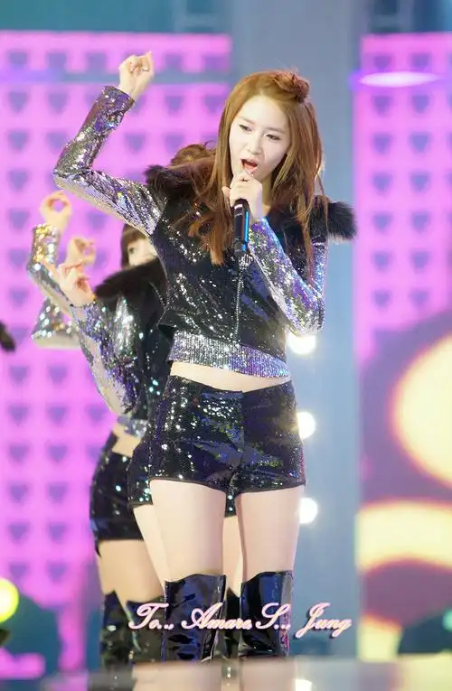 p>林允儿(yoona),1990年5月30日出生于韩国首尔永登浦区,韩国女歌手