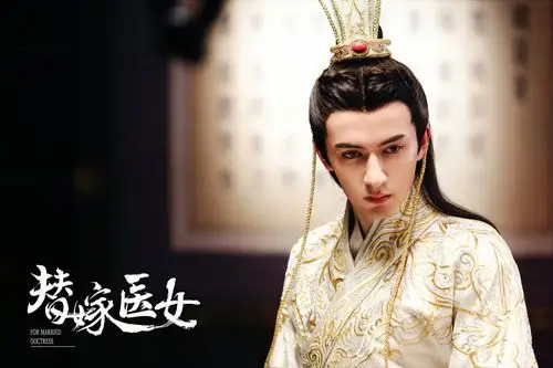 米热新剧热播霸道皇帝甜虐追爱