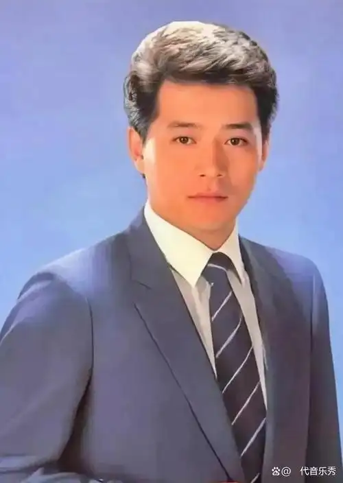 在过去的岁月里,有一些台湾男演员以其独特的魅力和出色的演技,成为了