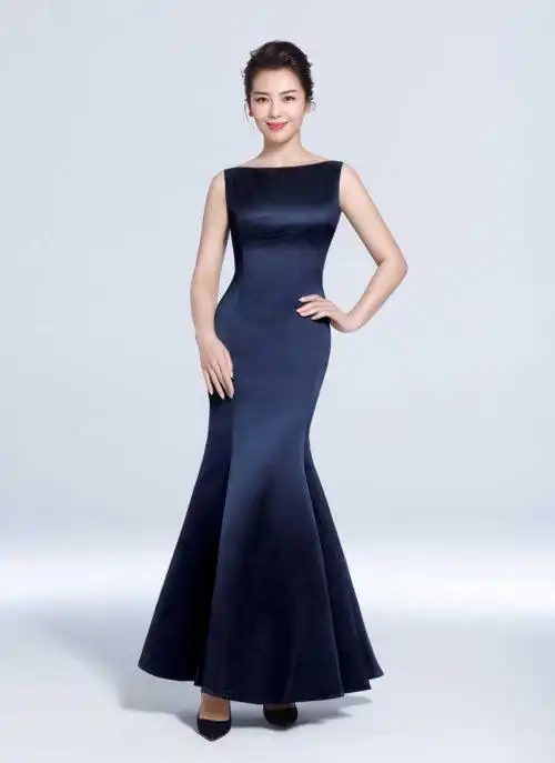 明星红毯礼服造型