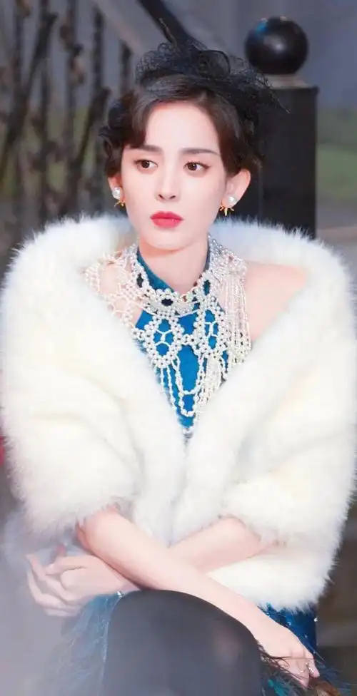 古力娜扎民国风壁纸妥妥的明艳大美人