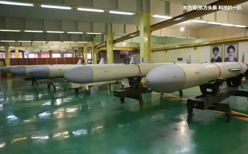 突然,伊朗发射王牌导弹射程高达上千公里,中东的美军一片无奈!