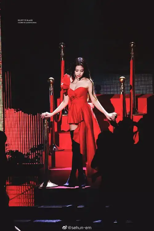 jennie[超话]##blackpink线上演唱会