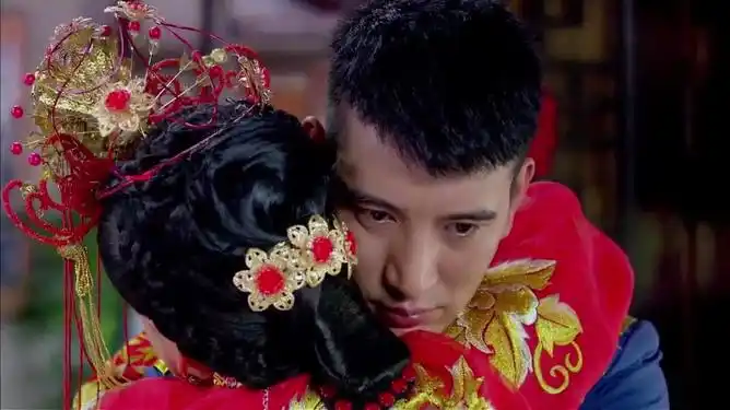 情定三生花轿到了门口知夏直接被向天抱走太甜了