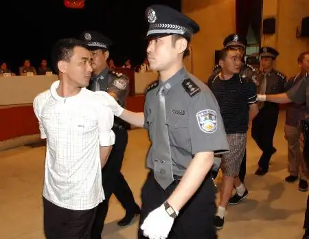 图文:重庆:16名大毒贩被判处死刑