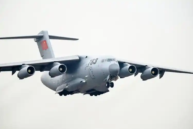 运-20重型运输机