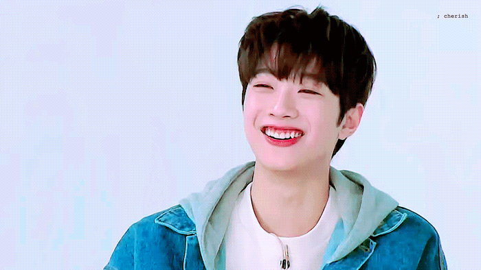 解锁拥有神秘治愈力量的罐式牙龈笑 画面引起极度舒适