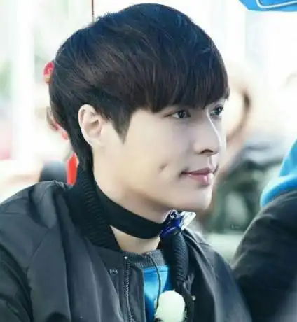 梨涡最美的五个男星,张艺兴陈伟霆上榜,最后一个真的百看不厌?