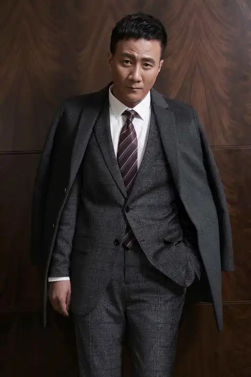 硬汉胡军现在是作为男演员最好的阶段