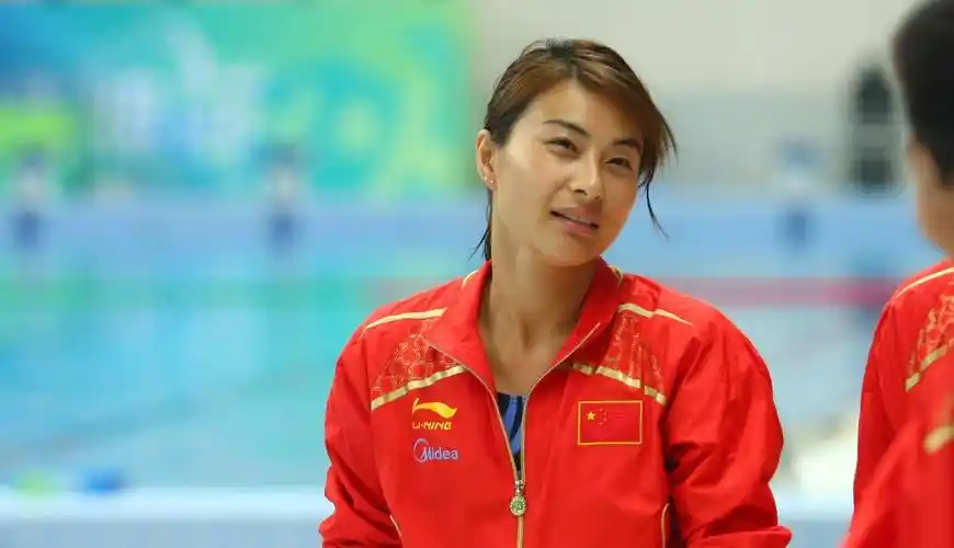 郭晶晶_地方_霍启刚