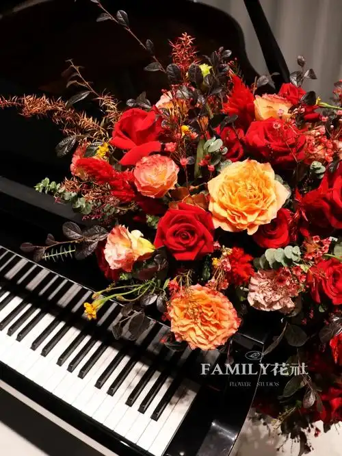 爱国主题演唱会钢琴花艺布置清溪花店