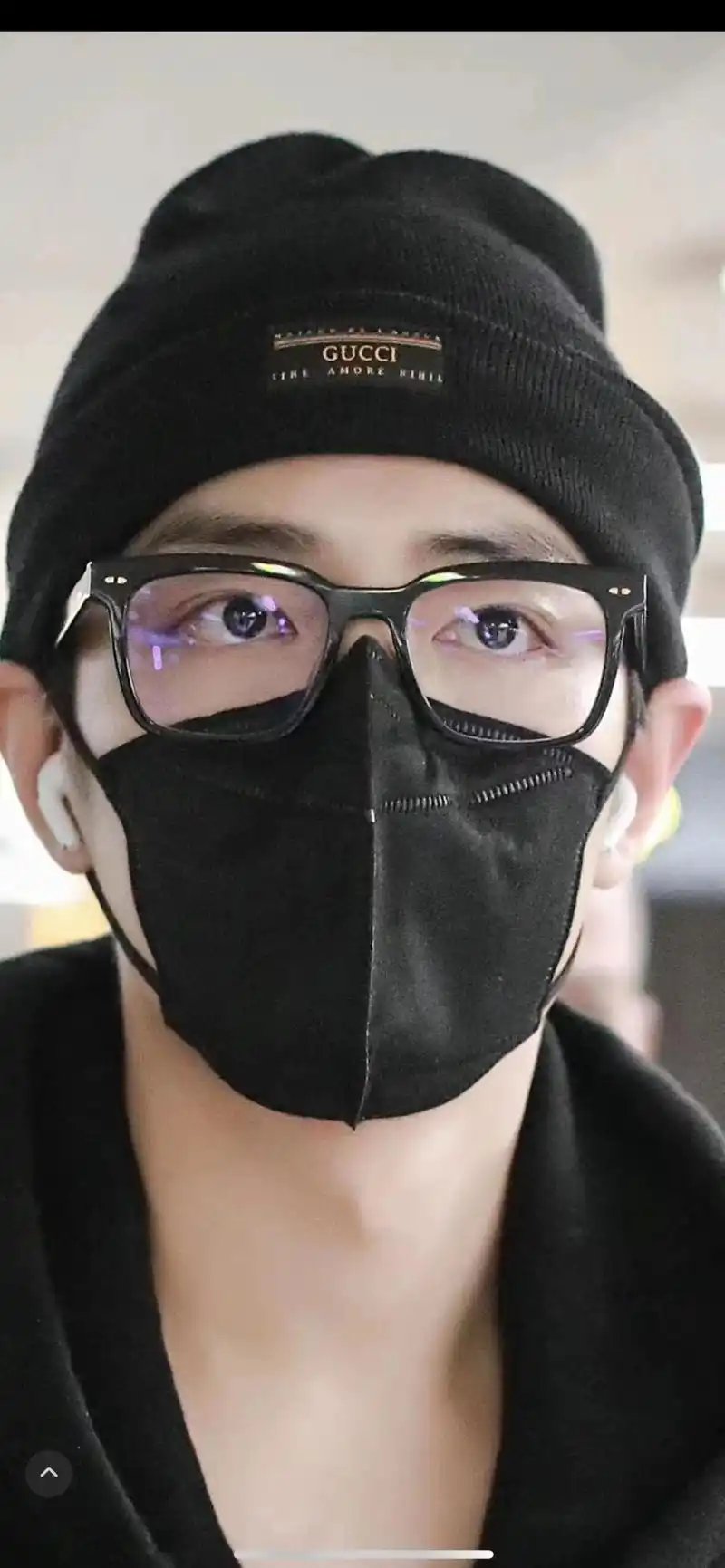 好帅气的肖战,好性感的喉结,好迷人的天鹅颈,优雅且性感!#肖战