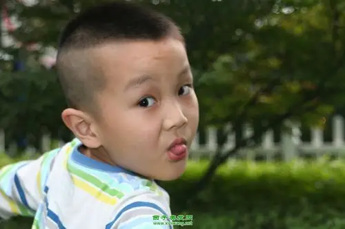 小平头_男生小平头发型图片_小平头适合哪些人_西子美发网www.