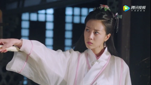 《极品家丁》肖青璇(李溪芮)