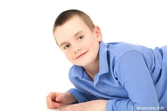 男孩图片_图片大全