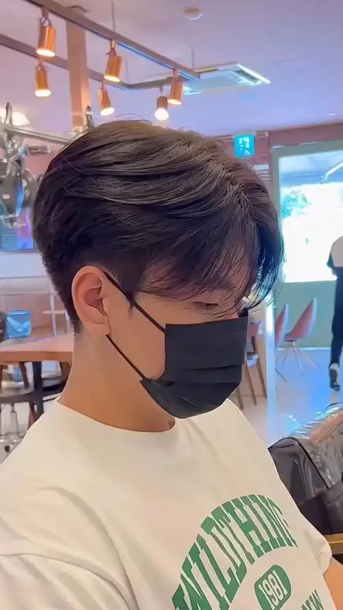 纹理烫 阳光又帅气 | 男生发型参考 | 上海男生剪发 | 男生韩式纹理烫