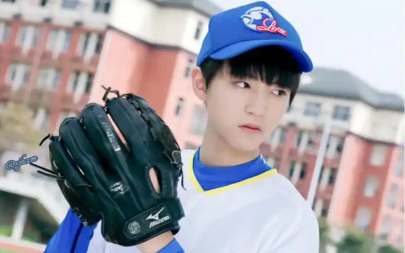 我们的少年时代|谁不为17岁的邬童学长心动呢