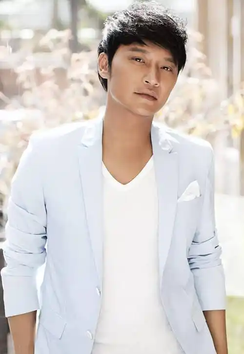 原创陈志朋昔日亚洲顶流如今遭网友嫌弃的他到底经历了什么