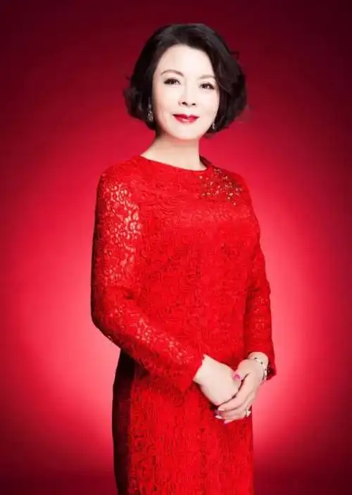 "全球华人第一狂":迎娶女学生,儿子新疆首富,女儿是上海首富|马云