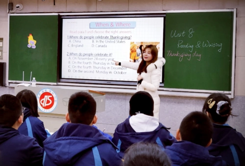 李苇杭,杨蹈两笔字优秀奖:李格琪,刘翔,邓扬三等奖:吴春凤,杨冬,汤萍