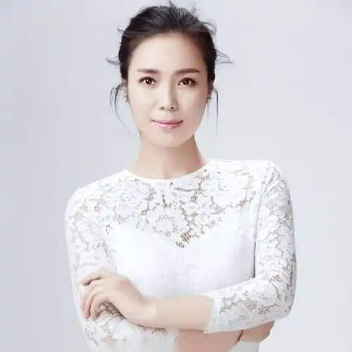 刀郎这次不再隐瞒坦白与云朵的真实关系原来是我们错了