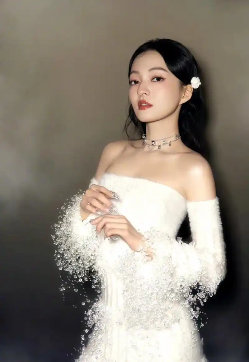 #张韶涵#  张韶涵照片