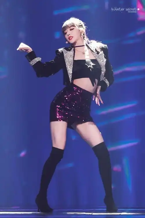 孔雪儿站子图 更新