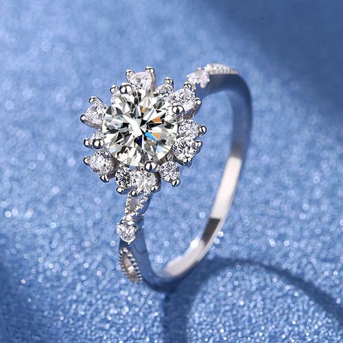 莫桑钻戒指韩版冷淡ins花开富贵2021年新款钻戒带证书纯银戒子女