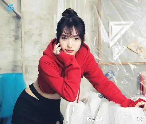 twice娜琏10秒热舞影片流出好身材让粉丝忍不住多看好几遍