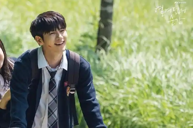 190820 ,据韩媒报道,jtbc月火电视剧十八岁的瞬间 韩国全国收费家庭