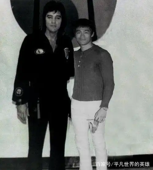 功夫巨星李小龙的珍贵老照片