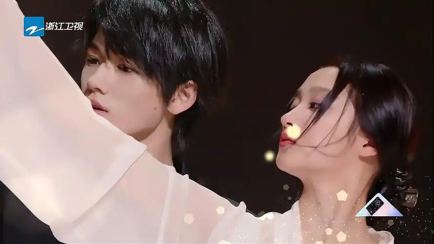 关晓彤宋亚轩美丽的神话舞蹈太美了!代入感超强,一下梦回神话