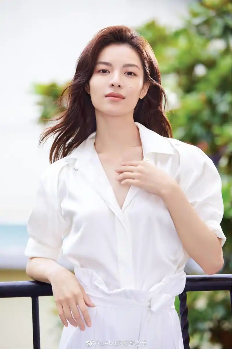 当你遇到钟楚曦你就看见了青春一百种可能的样子