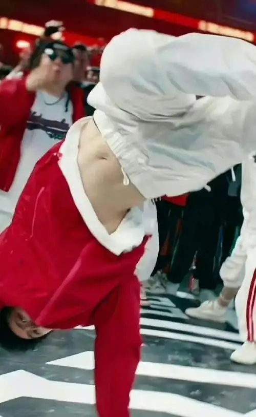 王一博这绝世好腰##王一博好腰啊