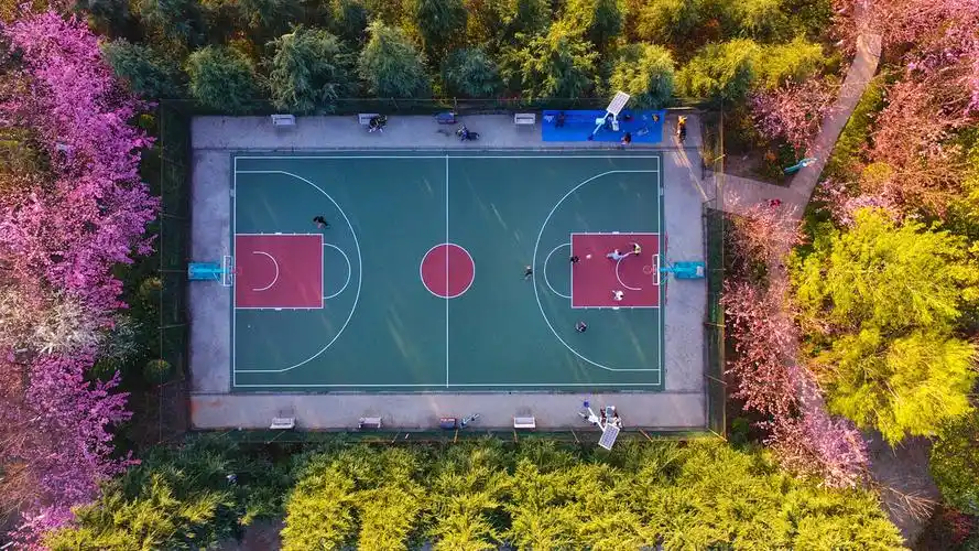 最美不过篮球场