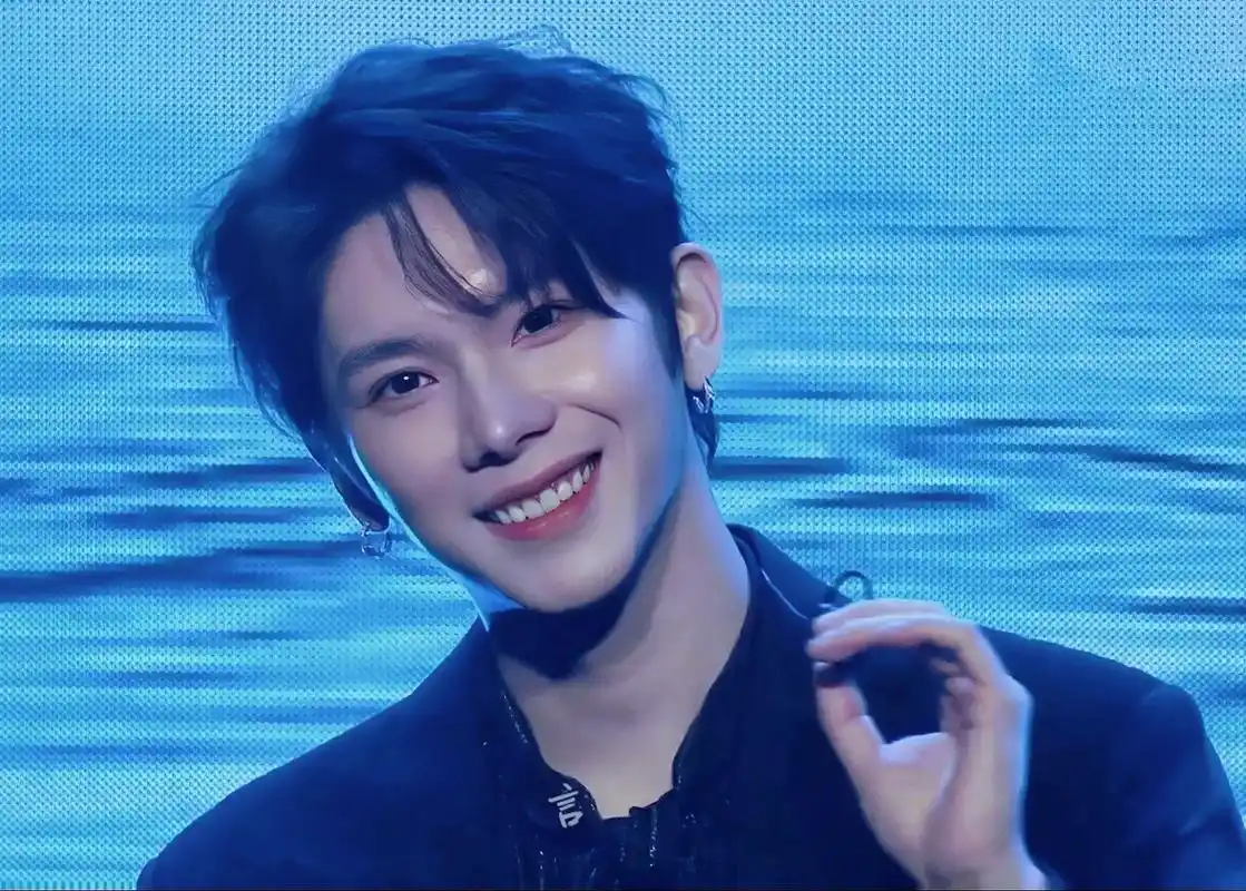 杨宇腾yu|2023.2.4韩国见面会.#向全世界安利 #杨 - 抖音