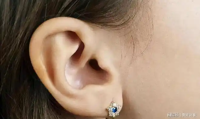 耳朵不同命不同穷人耳富人耳有区别你的耳朵啥样子