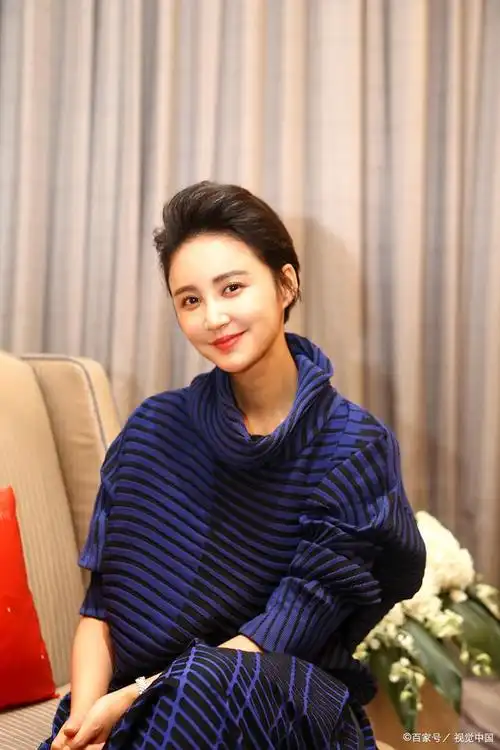 张歆艺深夜发文称不是所有演艺界的人都是坏人