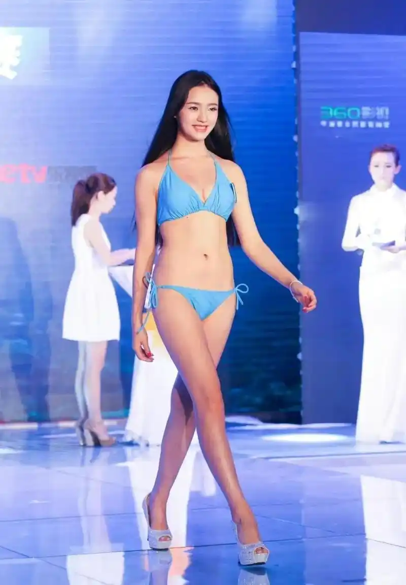 林允美人鱼海选美照.纯天然美人坯子