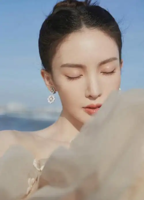 发际线最好看的明星(几位典型的女明星发际线变美史)(11)