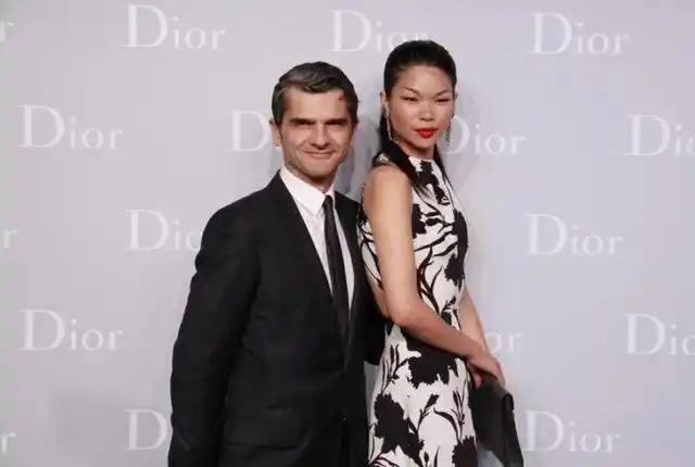 超模吕燕被身边人嫌弃嫁法国贵族后被宠成公主儿子成她骄傲