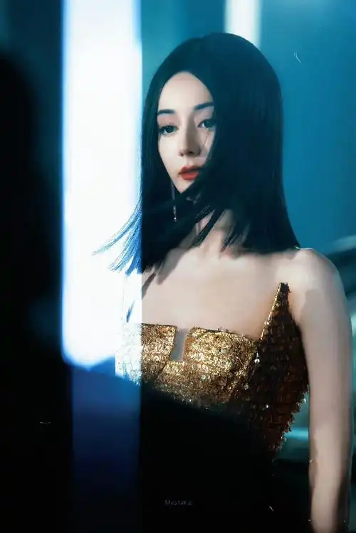 迪丽热巴生图秒了##迪丽热巴vogue第二套